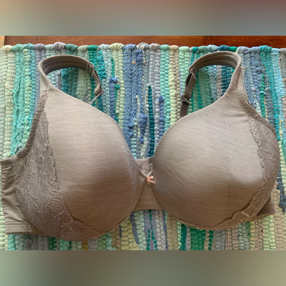 LANE BRYANT CACIQUE Balconette 42DD